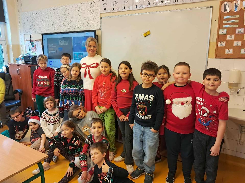 Read more about the article „Świąteczny Sweterek”